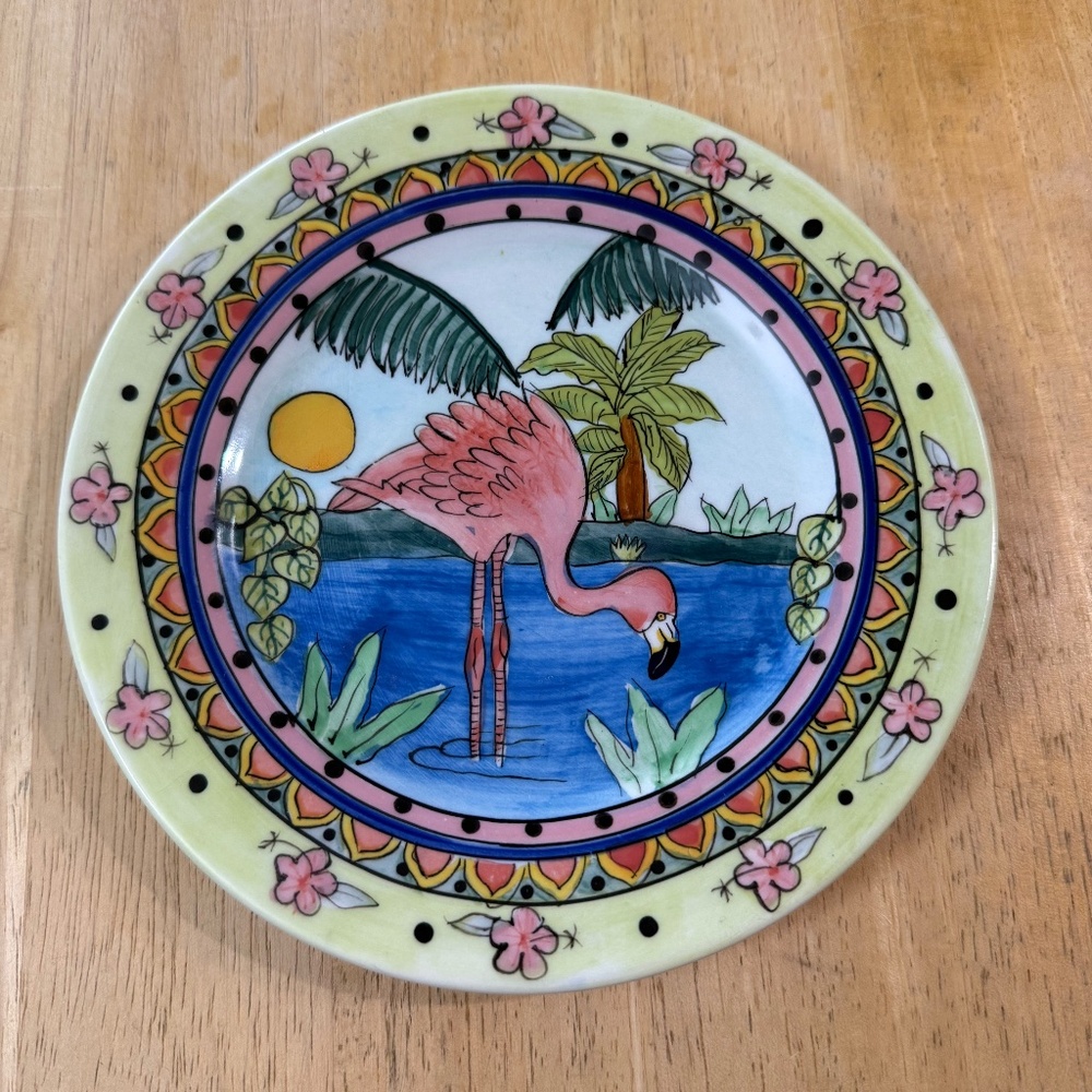 COLLECTABLE FLAMINGO PLATE